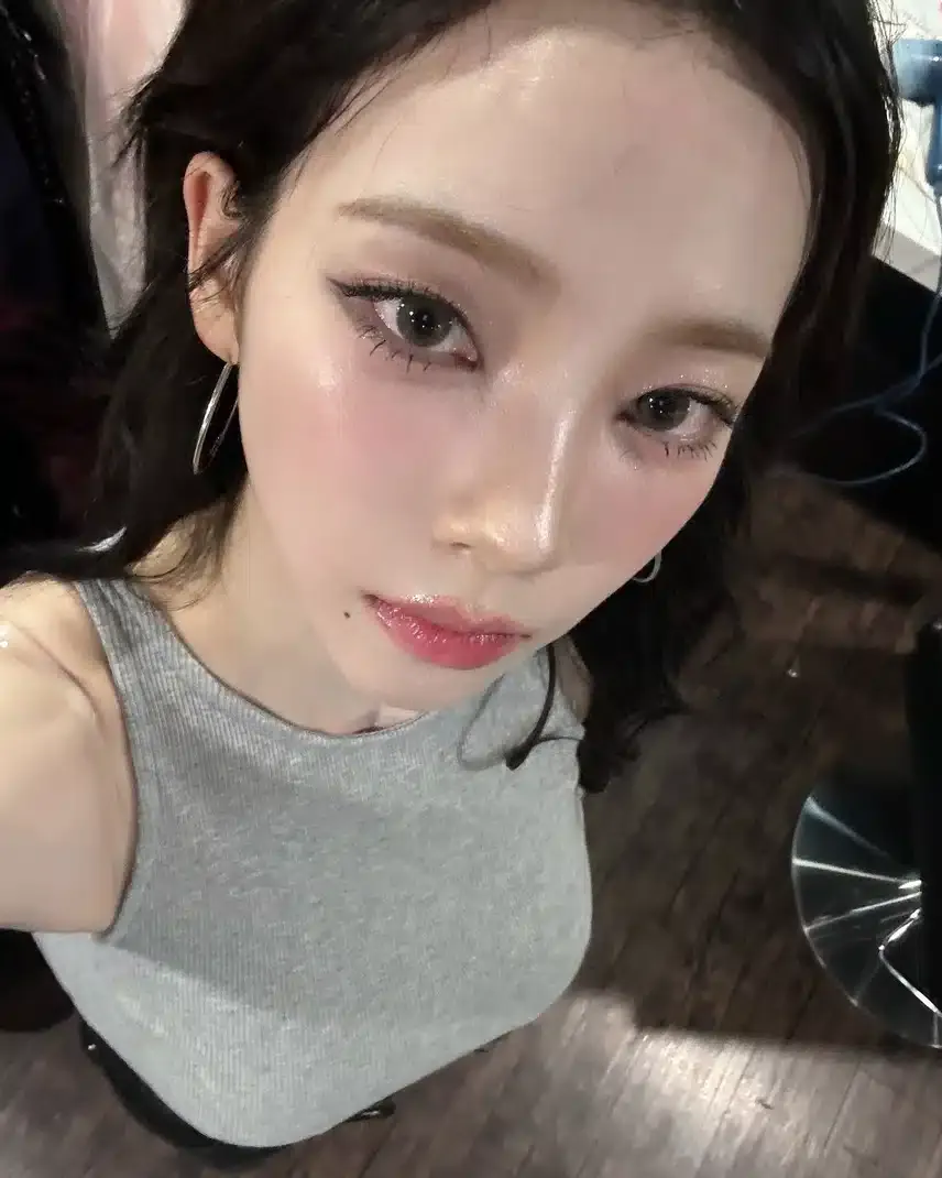 아헤가오 하는 카리나