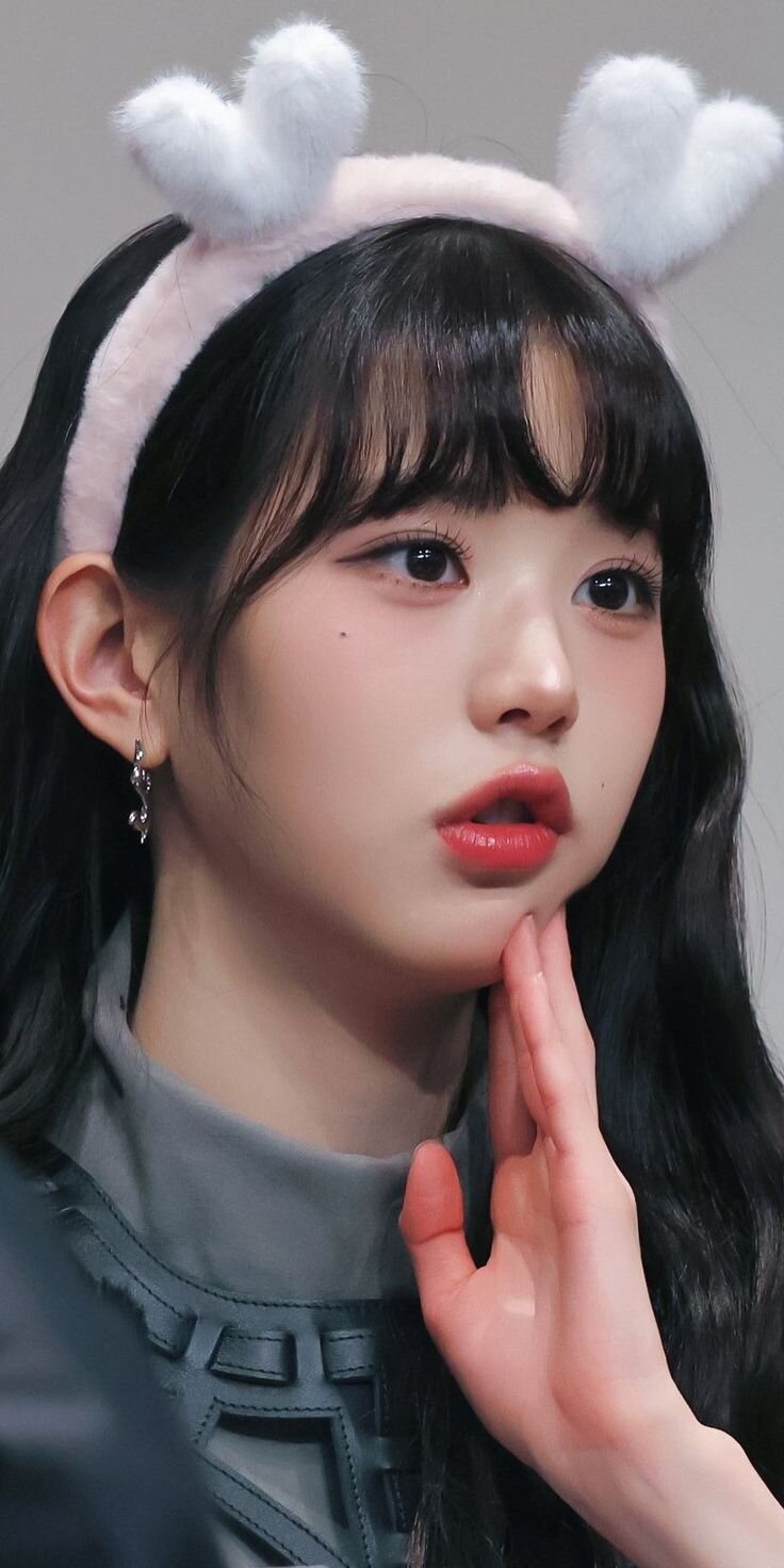 장원영 아이브 IVE 셀카 예쁜 얼굴 입술