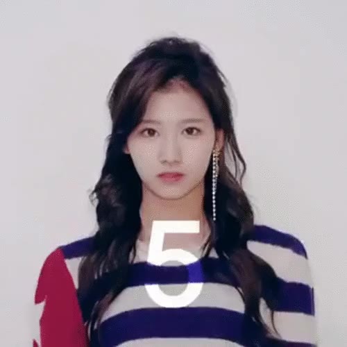 눈싸움 사나 트와이스 심쿵