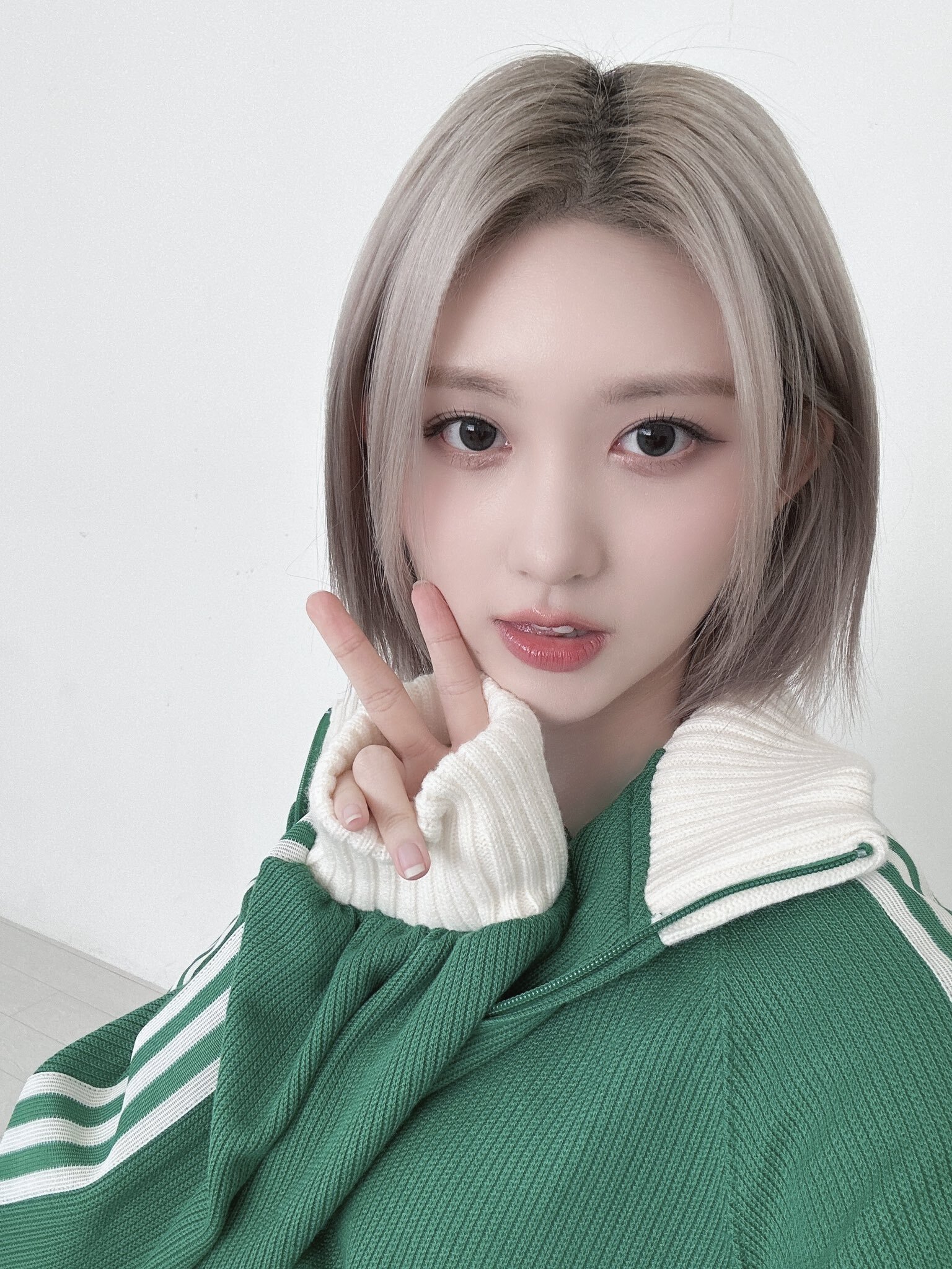 IVE 가을 아이돌 걸그룹 Kpop 여자아이돌 셀카