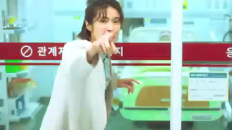 하영 이사람 ㅄ