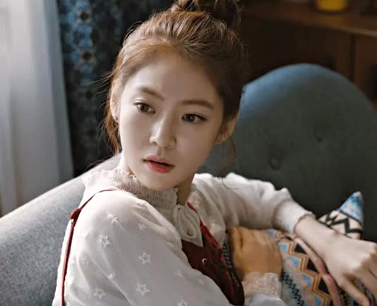 공승연 여배우 움짤 영상 예쁜 연예인 배우