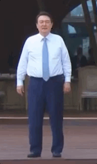윤석열 대통령 멍때림 당황 어리둥절 어색 무표정 정지화면 짤