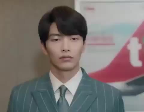 정 비서의 장난쯤은 SKIP하시는 본부장님 (에이 망했네^^) 뷰티 인사이드 이민기