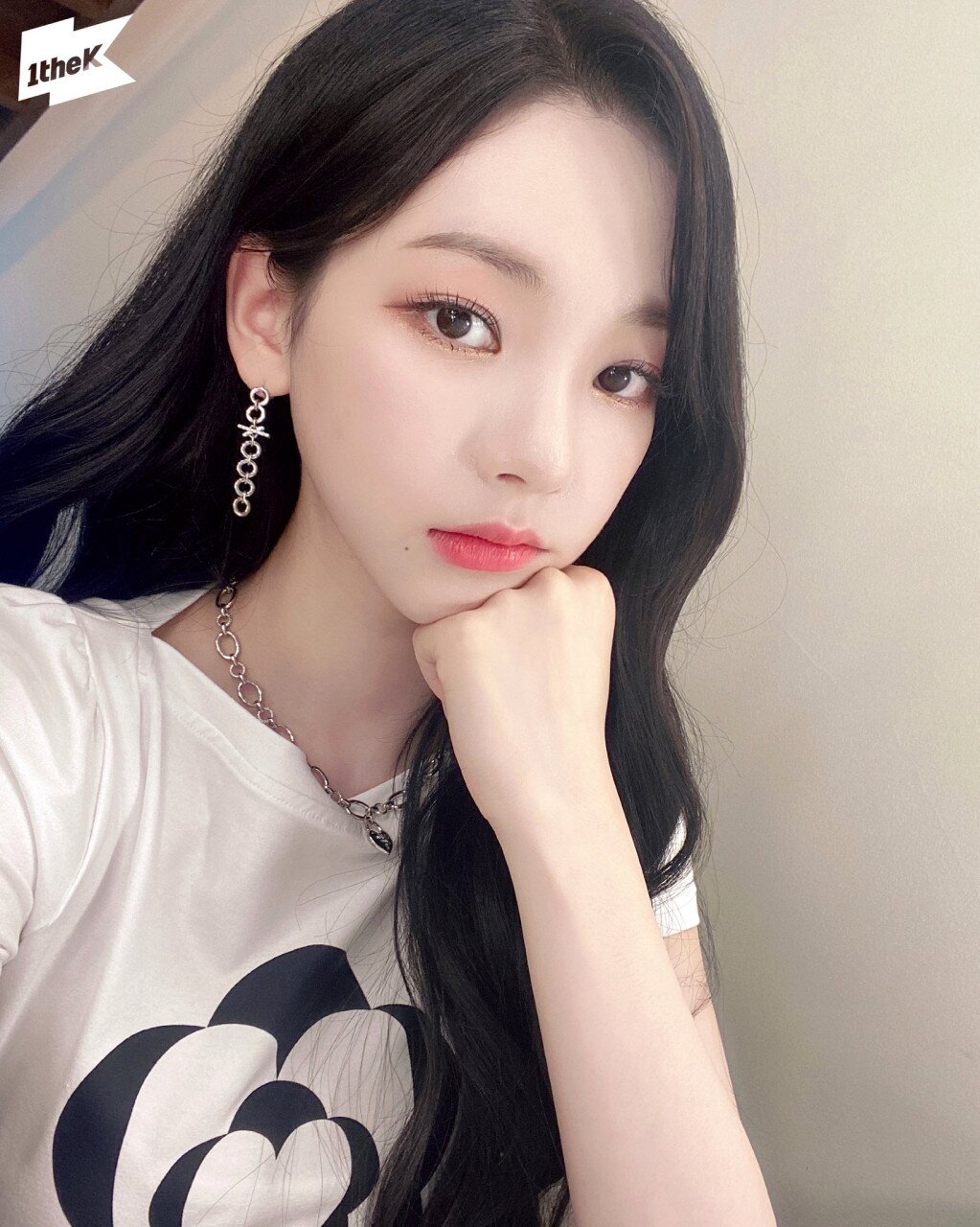 카리나 셀카 짤방 여친짤 에스파 예쁜 아이돌 걸그룹 AESPA Karina