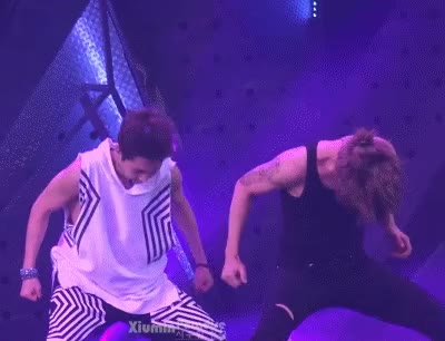 시우민 엑소 이거 맞지?