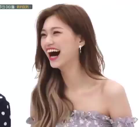 위키미키 도연 미소 주간 아이돌
