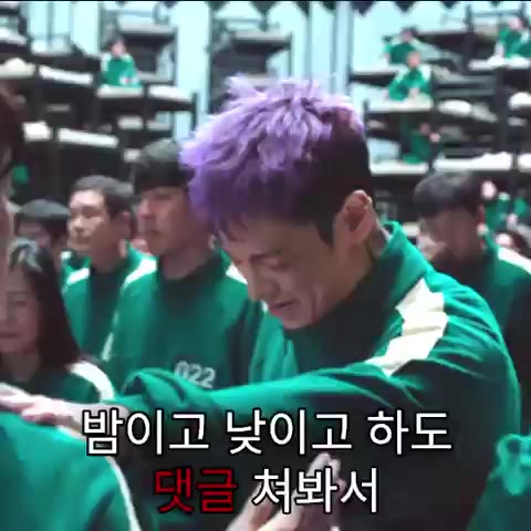 탑 밤에도 낮에도 댓글