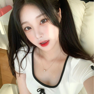 한갱 스트리머 양갈래 셀카 귀여움 여친짤 청순 미소 미녀 도도한 search_rank_high_keywords_here_as_requested_by_user_prompt_instr