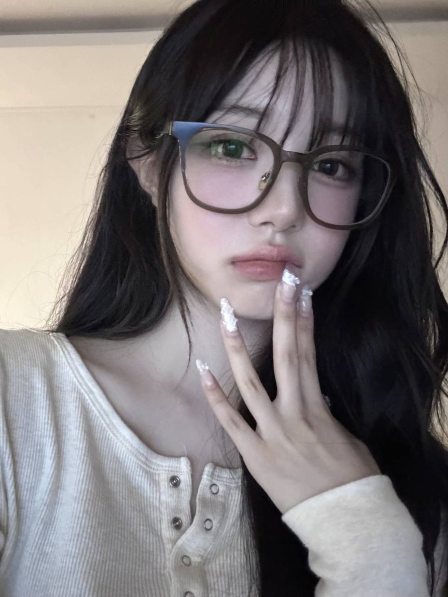 tripleS 김채원 아이돌 걸그룹