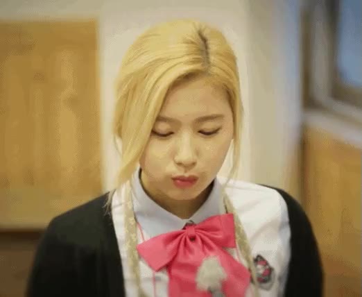 트와이스 사나 먹방
