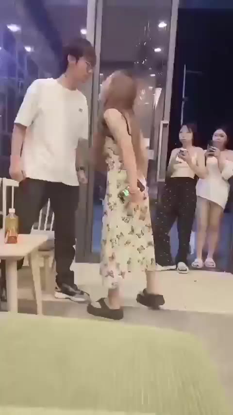 中 아파트 이웃 싸움
