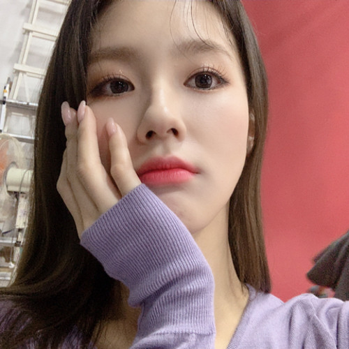 미연 여자아이들 셀카 여친짤 귀여움 뾰로통 근접샷 얼굴천재 예쁨