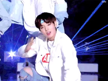 박지훈 머리 이렇게 아이컨택 워너원