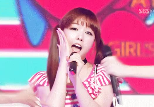 이뻐? 민아 민아 애교