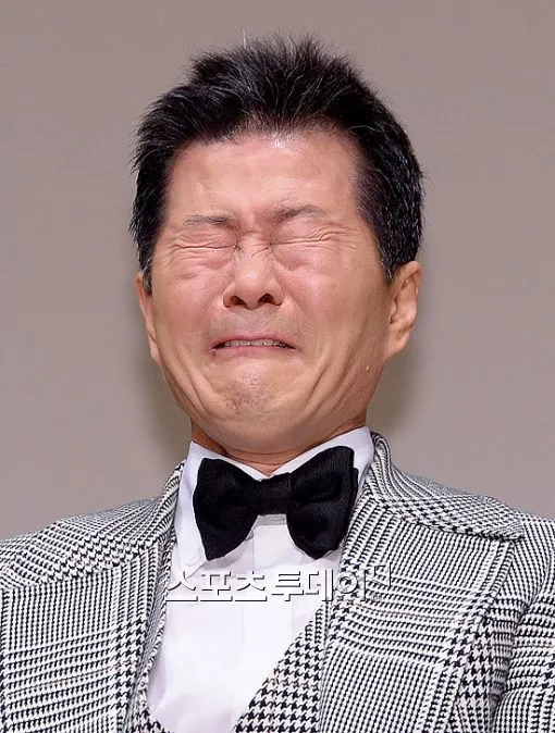 슬퍼요 태진아 슬픕니다