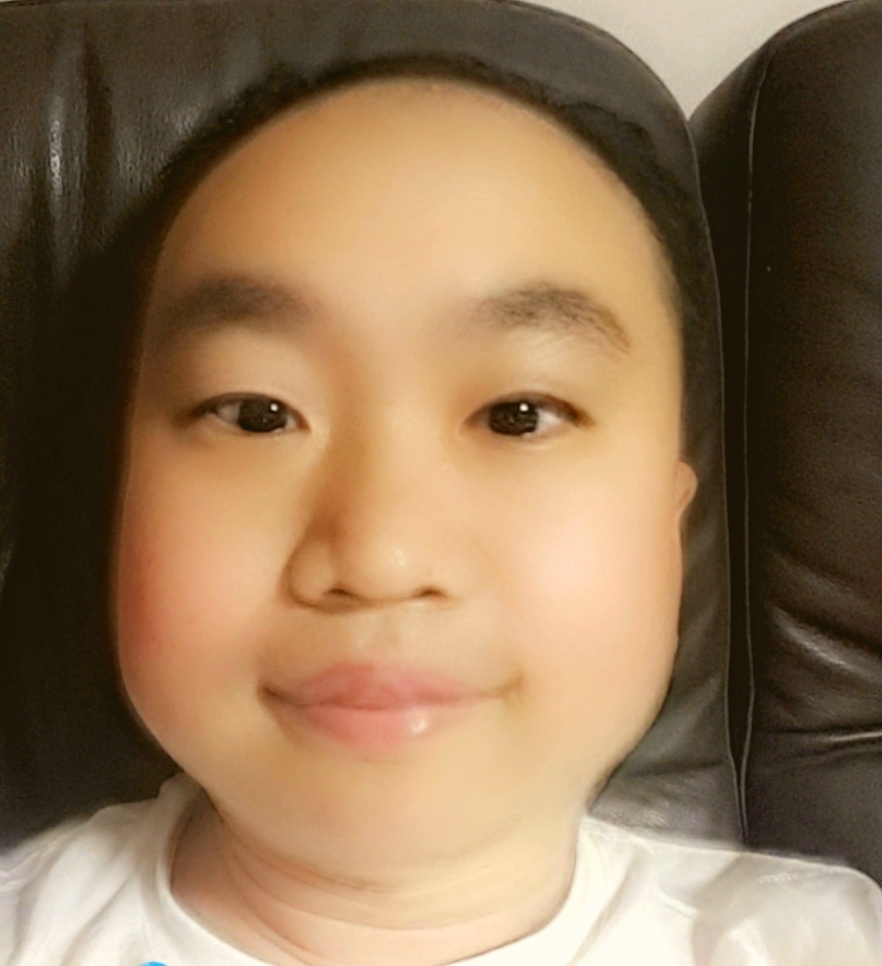 이희재 아기 필터 스냅챗 웃긴 짤 근황 동안 얼빡 미소