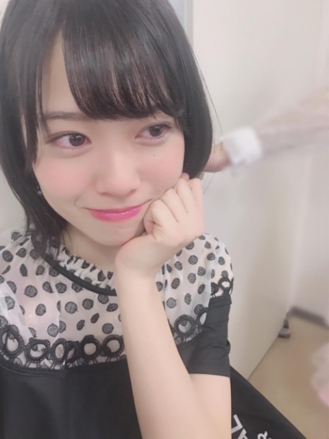 오다에리나 AKB48 꽃받침 미소 귀여움 수줍음 만족 흐뭇 여친짤 아이돌