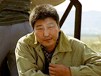 감자 송강호 살인의추억 박두만 응시 진지 멍함 영화 짤