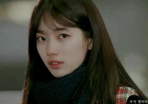 0 갤러리 수갤 수지 눈빛