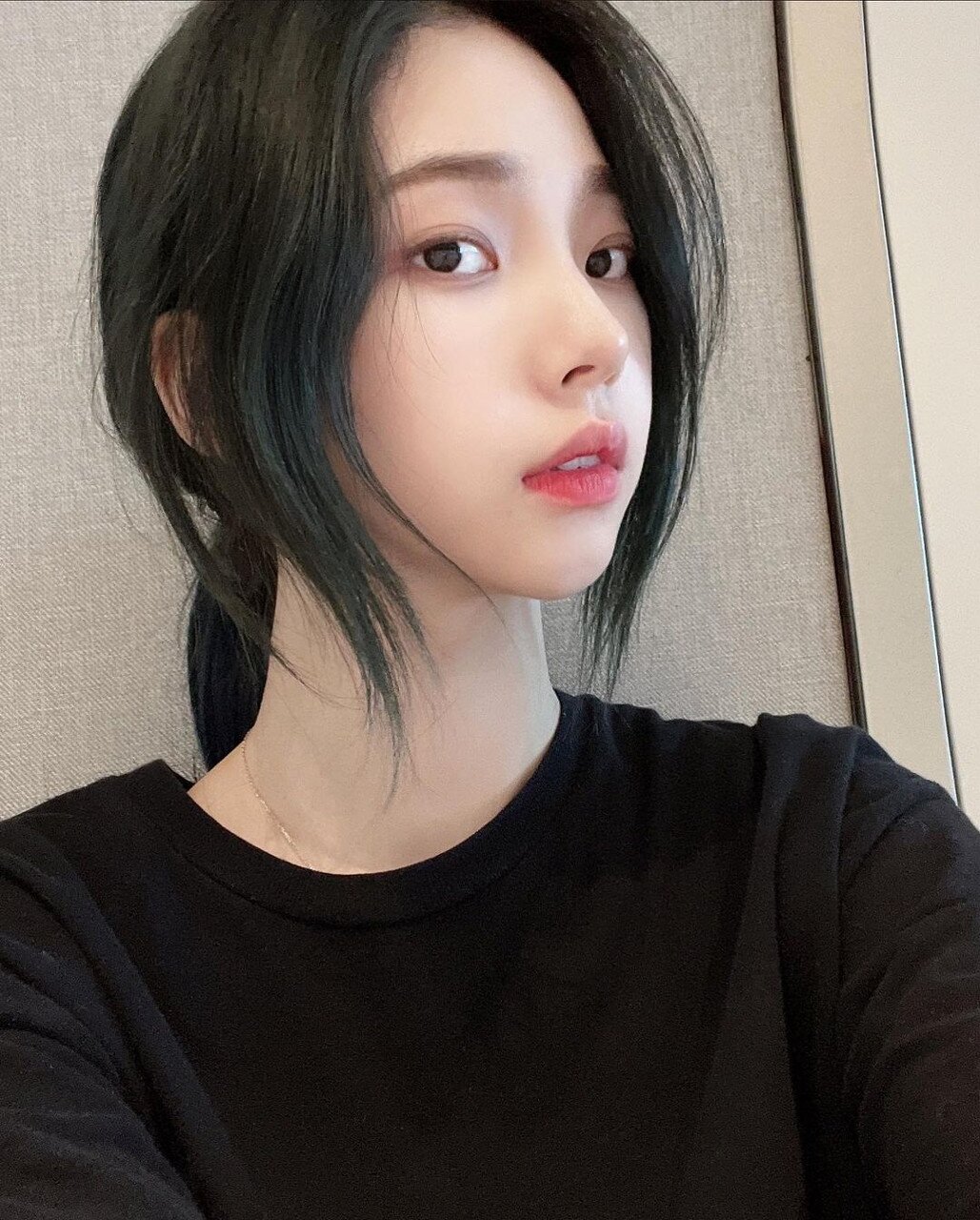 카리나 셀카 짤방 여친짤 에스파 예쁜 아이돌 걸그룹 AESPA Karina