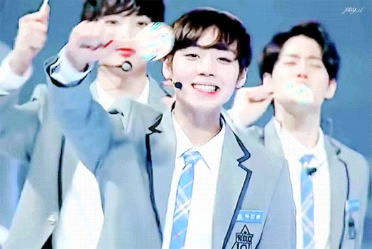 박지훈 사탕 박지훈 사탕 미소 프로듀스 워너원