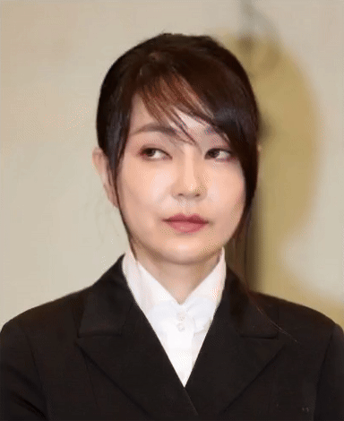 거니 김건희 영부인 짤 표정 무표정 시크 도도 정색 당황