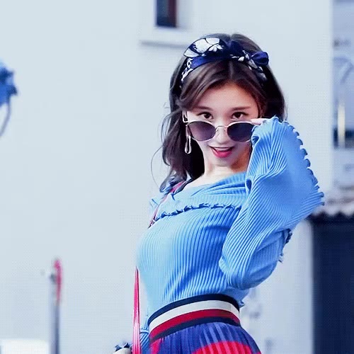 좋아 사나 키스 사나 손하트 하트뿅뿅 하트 트와이스 사랑해