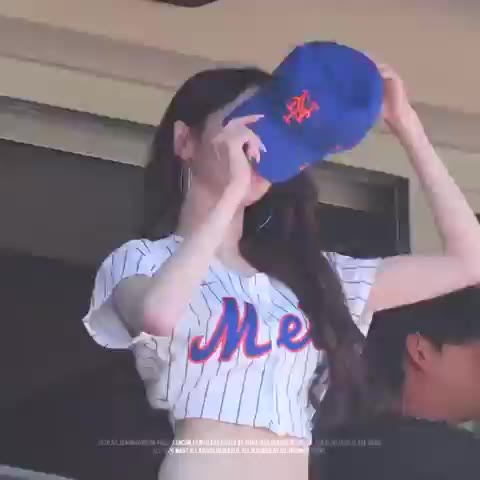 아이브 장원영 야구장 메츠 유니폼 크롭티 미모 레전드 직캠