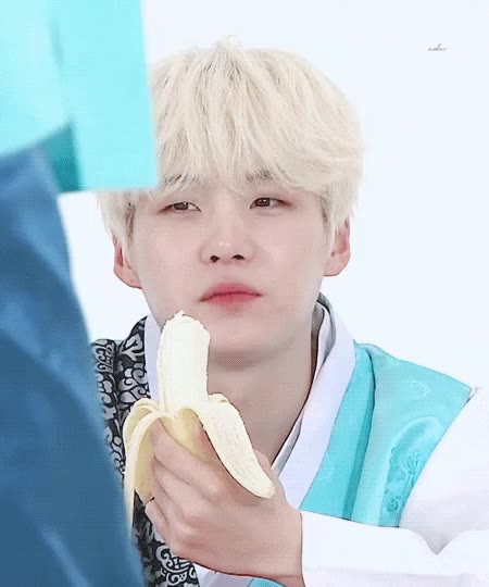 바나나 먹방 슈가 BTS 방탄