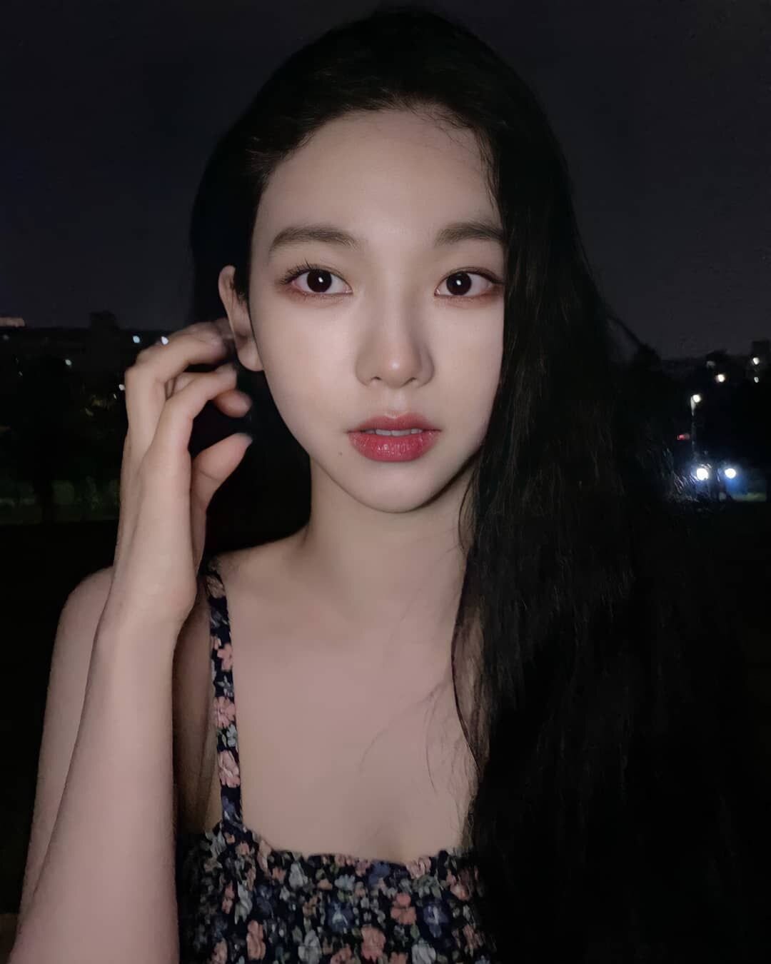 카리나 셀카 짤방 여친짤 에스파 예쁜 아이돌 걸그룹 AESPA Karina