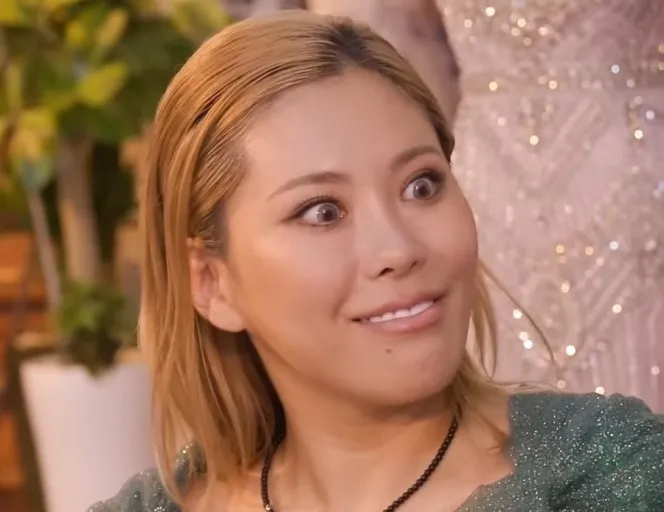잡도리2 가비 라치카 광기 눈부라림 째려봄 무서움 기싸움 쎈언니 잡도리 표정