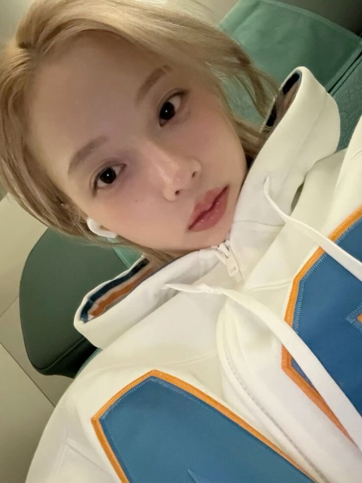 에스파 윈터 김민정 aespa winter 셀카 예쁜 아이돌 걸그룹