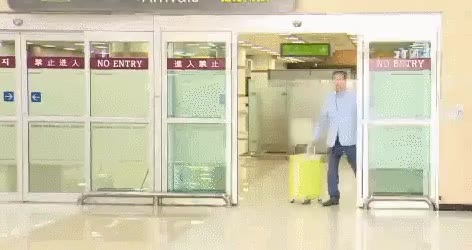 노룩패스 김무성 거들먹
