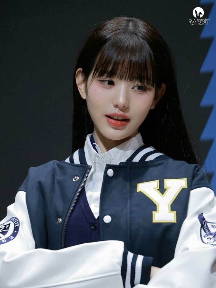 장원영 아이브 IVE 셀카 예쁜 얼굴 입술