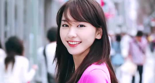 아라가키 유이 해외 여배우 움짤 영상 외국 여자 배우