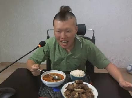 BJ봉준 방송초기 무장공비 시절 GIF. 와꾸대장봉준 BJ 아프리카 인사 무방공비