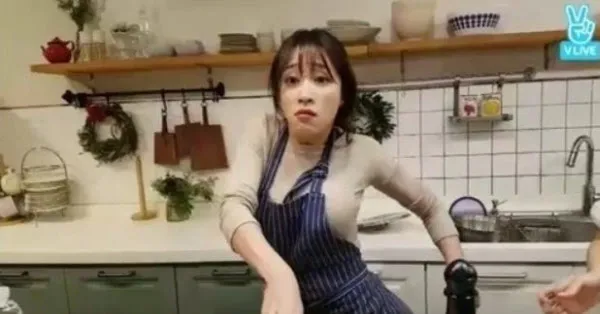 하니 당황
