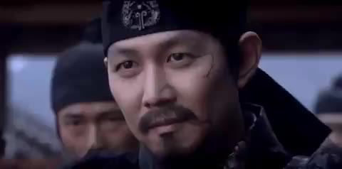 훗.. 피식 여유 이정재 관상