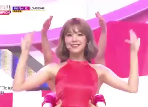 LOVE BOMB 프로미스나인 Show Champion
