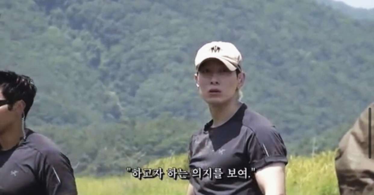 아이시스 덱스 하고자 하는 의지를 보여 멍함 당황 정색 군대 훈련 짤