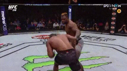 ㅎㅎ UFC 은가누 오브레임 어퍼컷 실신 KO 충격 레전드 떡실신