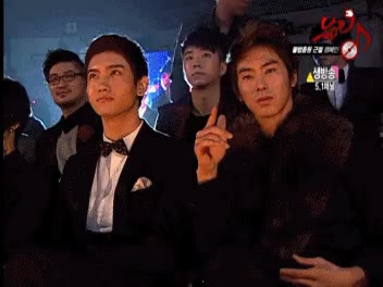 살인예고 느닷없는 뜬금 유노유노 동방신기