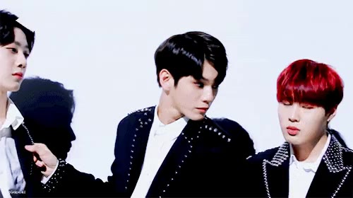 옹성우 워너원 프로듀스 간지