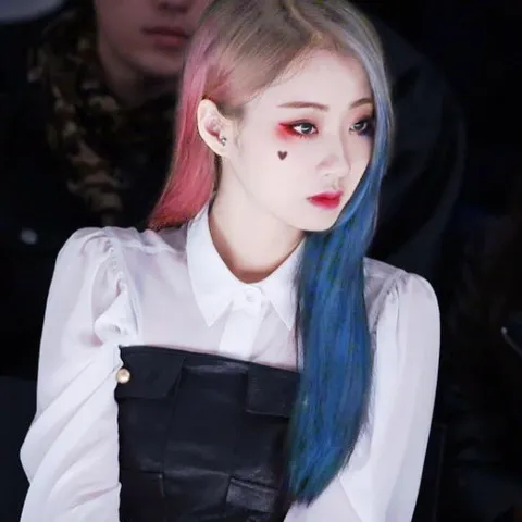 코스프레 경리 나인뮤지스 패션 할리퀸