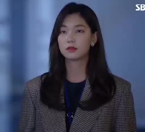 0 그녀로 말할 것 같으면