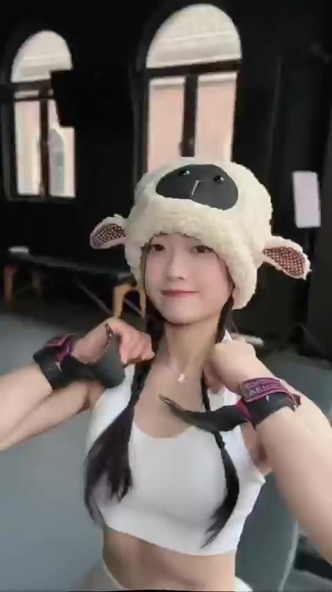 턱걸이 여자 풀업 헬스 헬창 운동