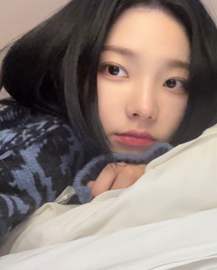 카리나 셀카 짤방 여친짤 에스파 예쁜 아이돌 걸그룹 AESPA Karina