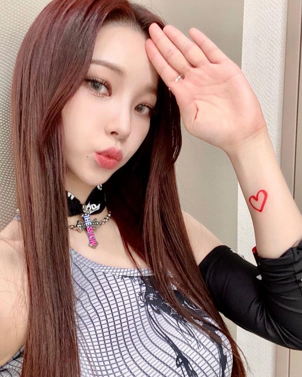카리나 셀카 짤방 여친짤 에스파 예쁜 아이돌 걸그룹 AESPA Karina