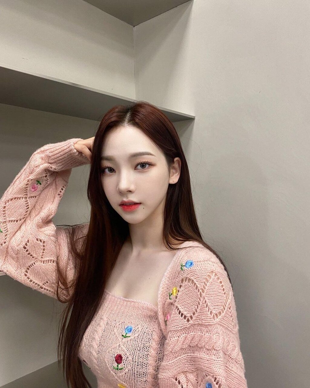 카리나 셀카 짤방 여친짤 에스파 예쁜 아이돌 걸그룹 AESPA Karina